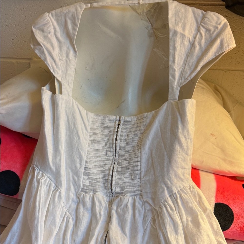 Reformation - Picture 5 of 10